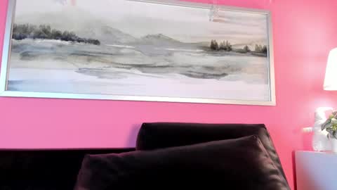 Snapshot of tiffanysuarez_ chatting on 03/08/25, 01:28 Stefany Suarez online show from 03/08/25, 01:28