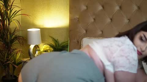  Tiffany  online show from 10/24/25, 06:48