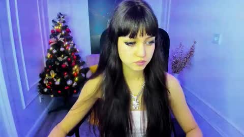 Snapshot of tiffanyyoun chatting on 12/21/25, 04:08 tiffanyyoun online show from 12/21/25, 04:08