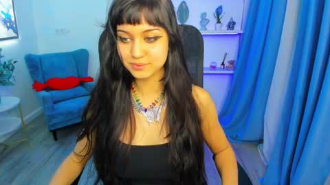 tiffanyyoun online show from 04/01/26, 01:41