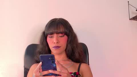 Tiffany  online show from 10/20/25, 08:20