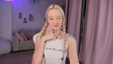 Tiffany online show from 02/21/26, 03:29