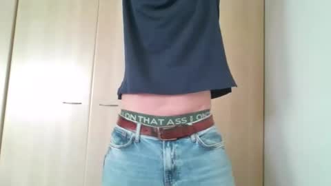 tigerjow941808 online show from 12/19/25, 12:45