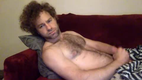 Snapshot of tigerzaddy chatting on 12/28/24, 01:28 tigerzaddy online show from 12/28/24, 01:28