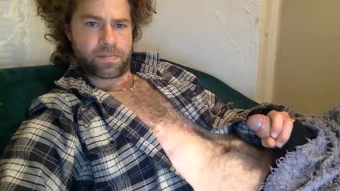 Snapshot of tigerzaddy chatting on 01/02/25, 02:13 tigerzaddy online show from 01/02/25, 02:13