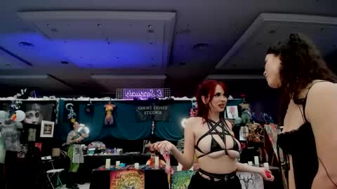 Snapshot of tiggerrosey chatting on 02/01/25, 11:06   All my Links online show from 02/01/25, 11:06