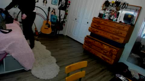 Snapshot of tiggerrosey chatting on 02/11/25, 06:22   All my Links online show from 02/11/25, 06:22