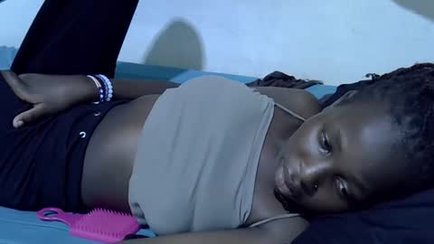 tight_pussie online show from 04/23/26, 12:12