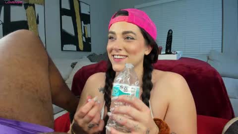 Snapshot of tightholestinytits chatting on 01/13/26, 10:59 tightholestinytits online show from 01/13/26, 10:59