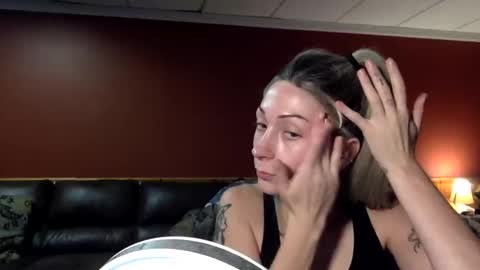 3 online show from 09/13/25, 01:49