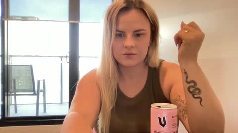 Lexi online show from 03/06/25, 07:57