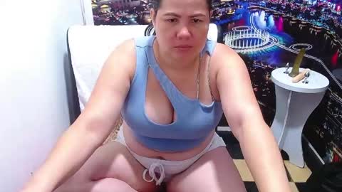 Tila online show from 06/09/26, 01:06