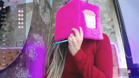 TILA TEQUILA online show from 02/14/25, 07:12