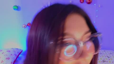 Tila Tequila online show from 01/05/25, 03:53