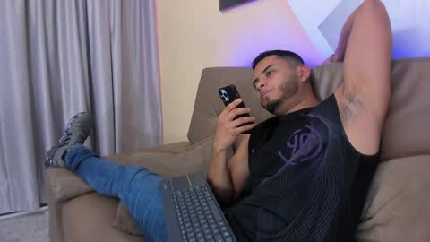 Tyler online show from 01/29/25, 08:04