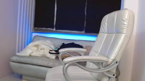 Tyler online show from 02/08/25, 04:47