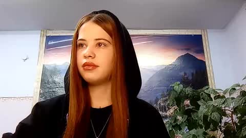 Snapshot of tillietruchan chatting on 02/05/26, 11:15 Natalie online show from 02/05/26, 11:15