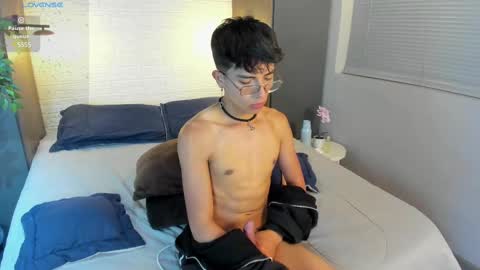 Tim Fox online show from 02/05/25, 02:40