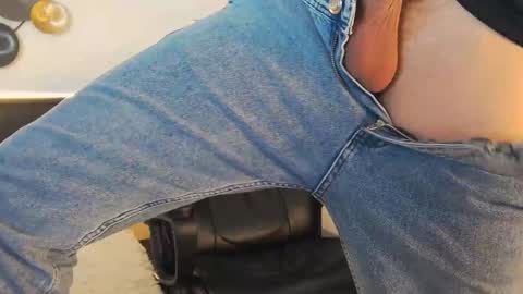 ask me online show from 01/11/25, 11:34