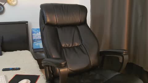 ask me online show from 01/18/25, 11:43