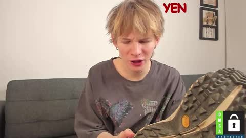 Snapshot of tim_milll chatting on 02/11/26, 03:33 Tim online show from 02/11/26, 03:33