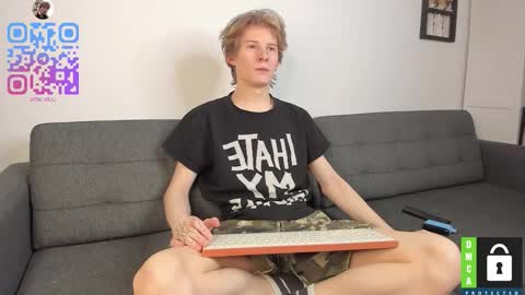 Snapshot of tim_milll chatting on 02/12/26, 03:01 Tim online show from 02/12/26, 03:01