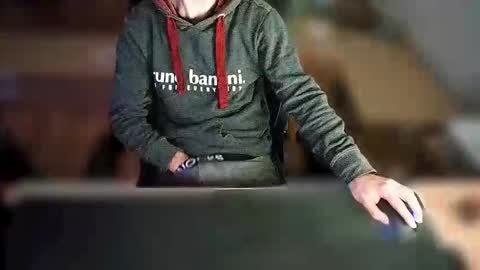 Hot timann online show from 10/17/25, 07:33