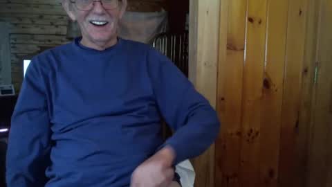 Snapshot of timcassforyou chatting on 11/17/25, 08:25 timcassforyou online show from 11/17/25, 08:25