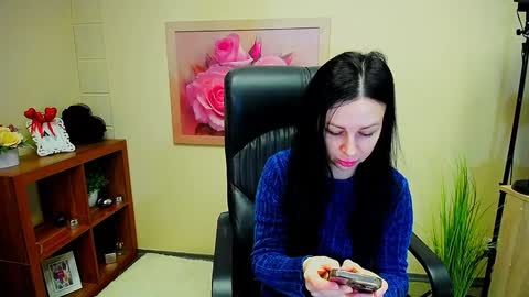 Luisa online show from 12/26/24, 09:01