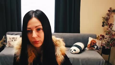 Luisa online show from 02/25/25, 08:25