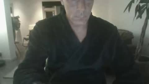 times20 online show from 09/20/25, 04:35