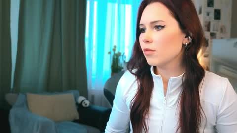 Polly online show from 04/06/26, 04:46