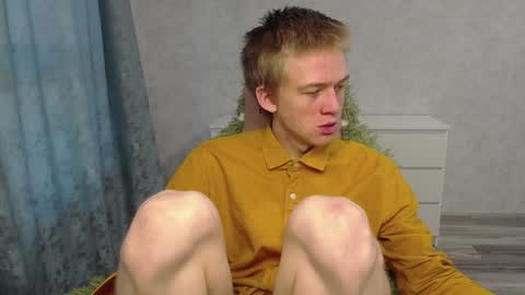 Snapshot of timmy7topcut chatting on 01/15/25, 09:45 Timmy online show from 01/15/25, 09:45