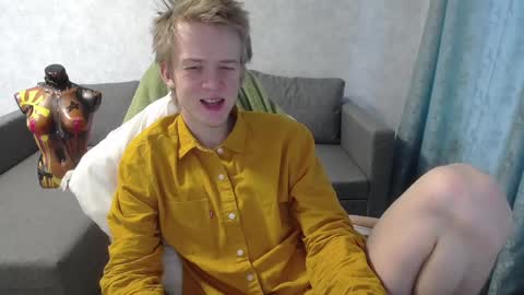 Snapshot of timmy7topcut chatting on 02/27/25, 08:50 Timmy online show from 02/27/25, 08:50