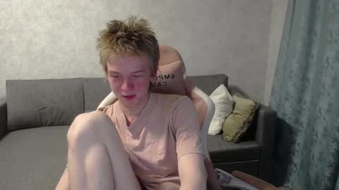 Snapshot of timmy7topcut chatting on 03/12/25, 06:33 Timmy online show from 03/12/25, 06:33