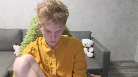 Snapshot of timmy7topcut chatting on 09/13/25, 03:45 Timmy online show from 09/13/25, 03:45