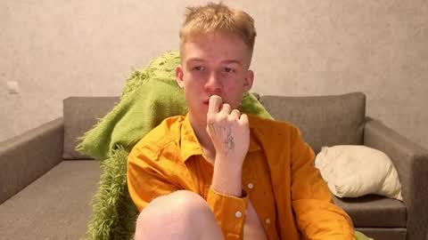 Snapshot of timmy7topcut chatting on 11/15/25, 10:34 Timmy online show from 11/15/25, 10:34