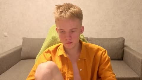 Snapshot of timmy7topcut chatting on 11/21/25, 02:38 Timmy online show from 11/21/25, 02:38