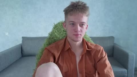 Snapshot of timmy7topcut chatting on 11/29/25, 07:55 Timmy online show from 11/29/25, 07:55