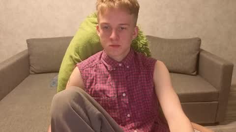 Snapshot of timmy7topcut chatting on 12/01/25, 05:18 Timmy online show from 12/01/25, 05:18