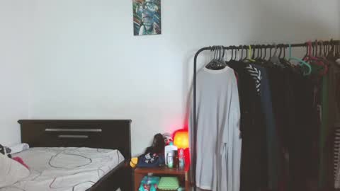 timmy  independent model  help me reach 50 thumbs up pls online show from 01/05/25, 01:15