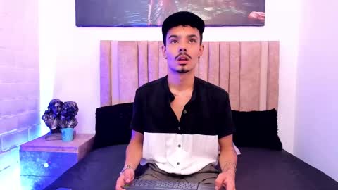 Evans  online show from 11/09/25, 04:55