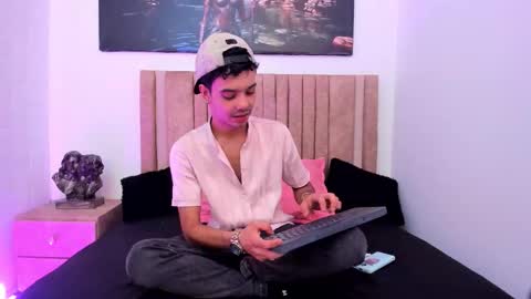 Evans  online show from 11/15/25, 09:21