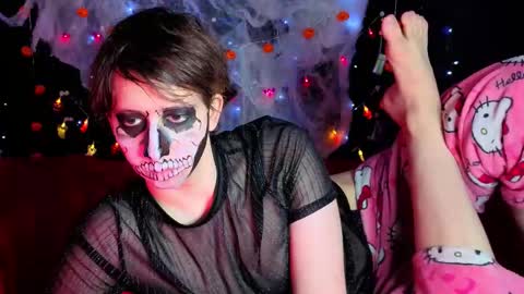 Timothy Fox online show from 10/29/25, 04:42