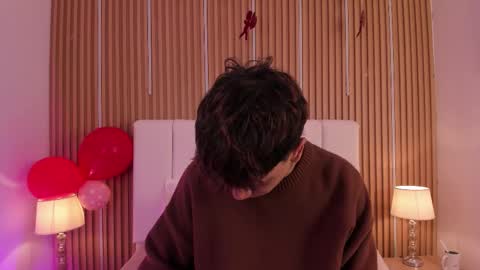 Timothy 21 years old online show from 02/15/26, 08:49