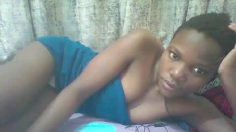 christine online show from 12/05/25, 04:32