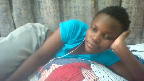 Snapshot of tina2030_1 chatting on 06/18/26, 09:14 tee online show from 06/18/26, 09:14