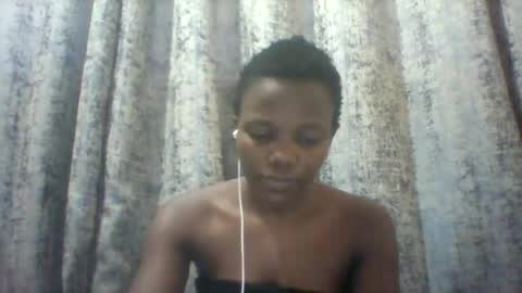 Snapshot of tina2030_1 chatting on 06/27/26, 10:31 tee online show from 06/27/26, 10:31