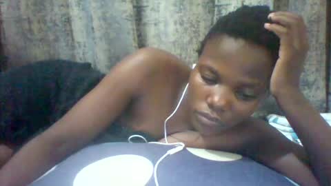 Snapshot of tina2030_1 chatting on 07/09/26, 07:56 tee online show from 07/09/26, 07:56