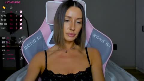 Tina online show from 04/23/26, 09:41